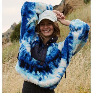 NWT Free People Movement Hit The Slopes Printed Pullover